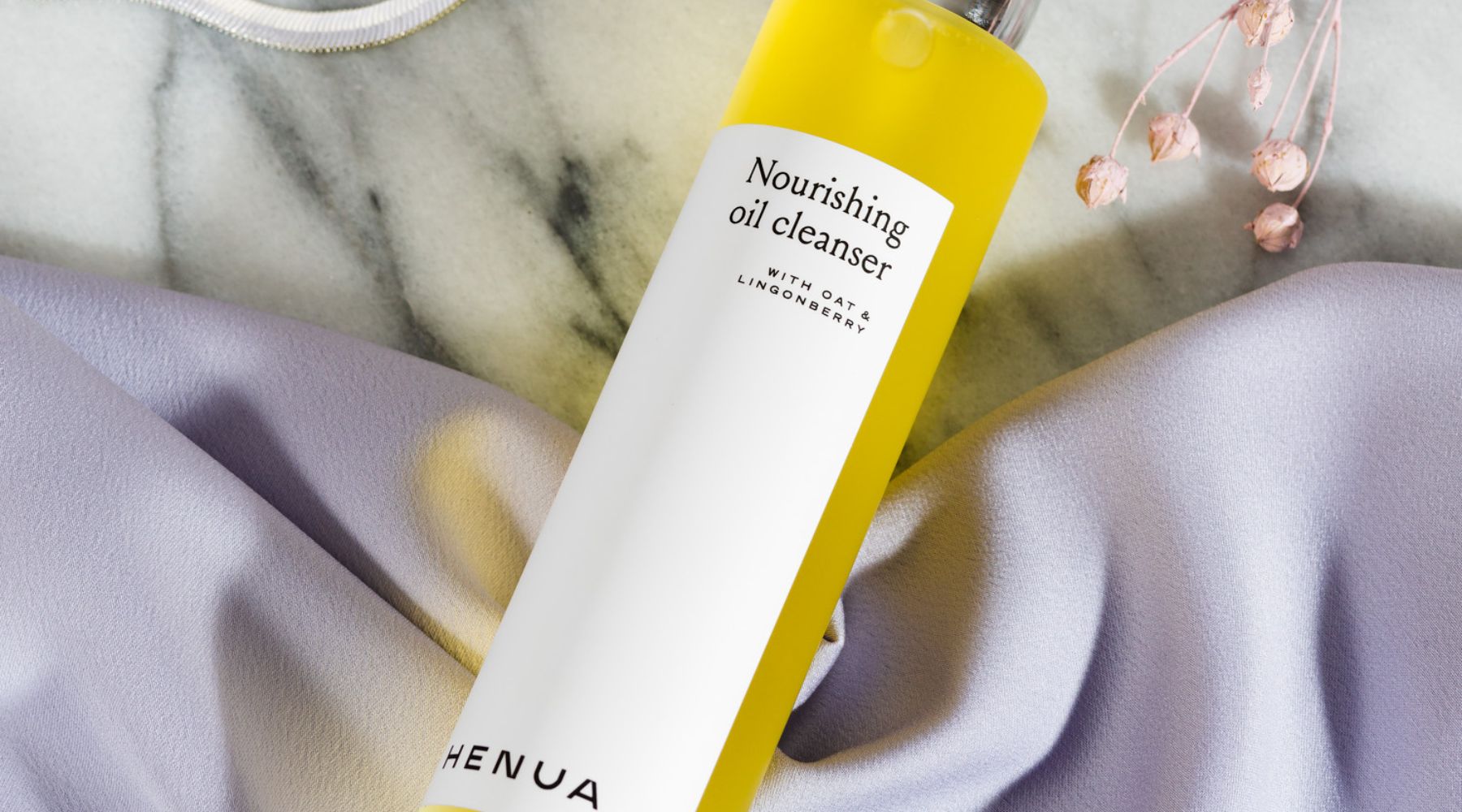 debunking-the-myth-oil-cleansers-are-suitable-for-acne-prone-and-oily